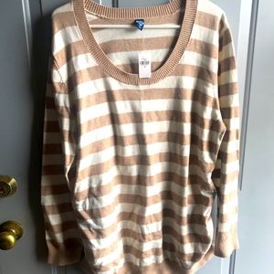 Women’s Maternity top